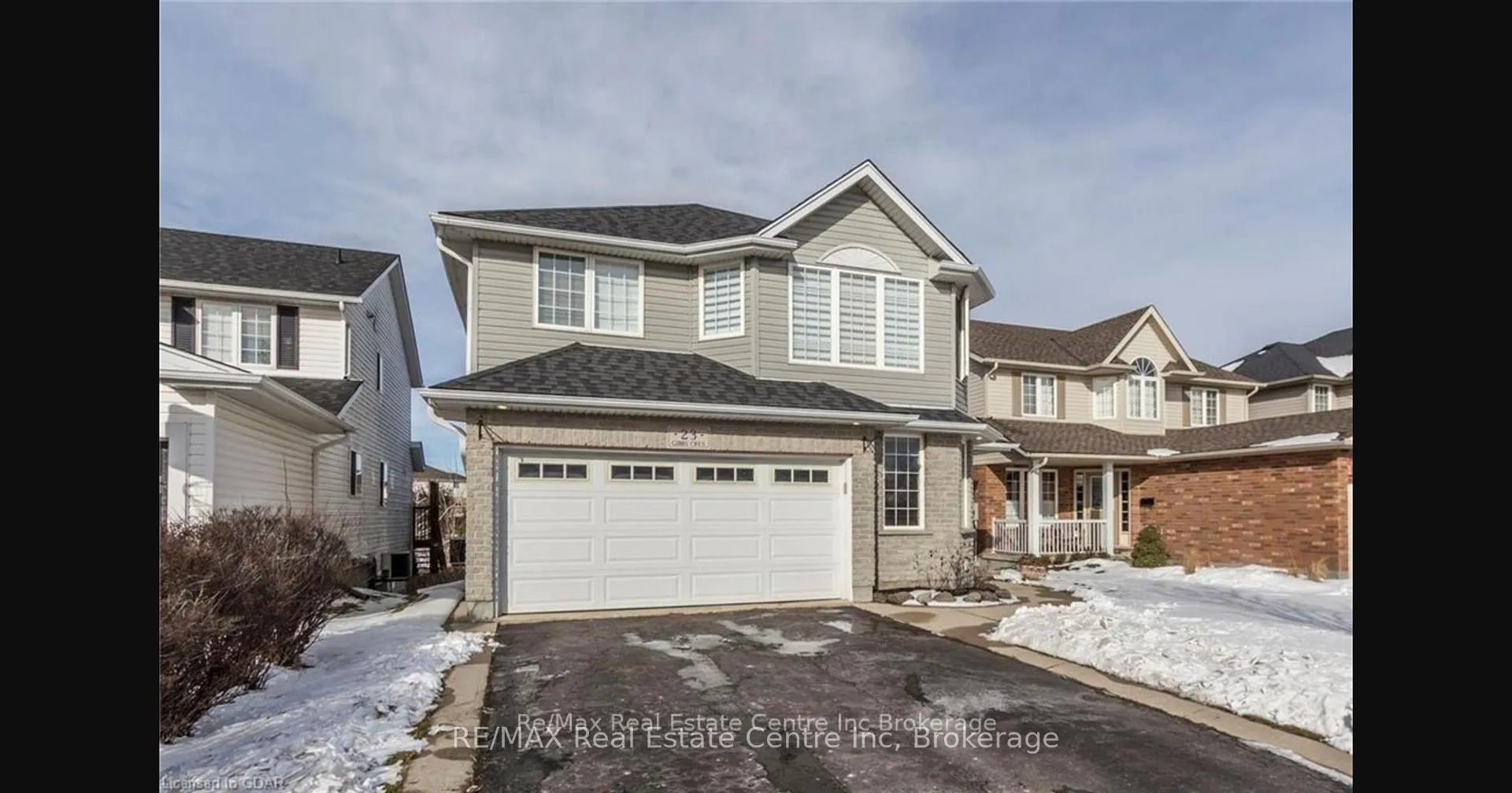 Photo 1 of 23 Gibbs Crescent S, Guelph, Clairfields/Hanlon Business Park — HOMEH