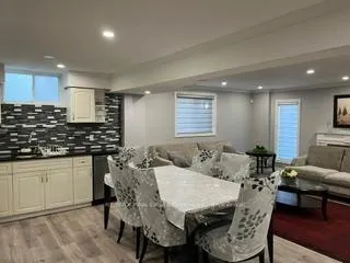 Photo 2 of 23 Gibbs Crescent S, Guelph, Clairfields/Hanlon Business Park — HOMEH