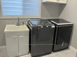 Photo 7 of 23 Gibbs Crescent S, Guelph, Clairfields/Hanlon Business Park — HOMEH