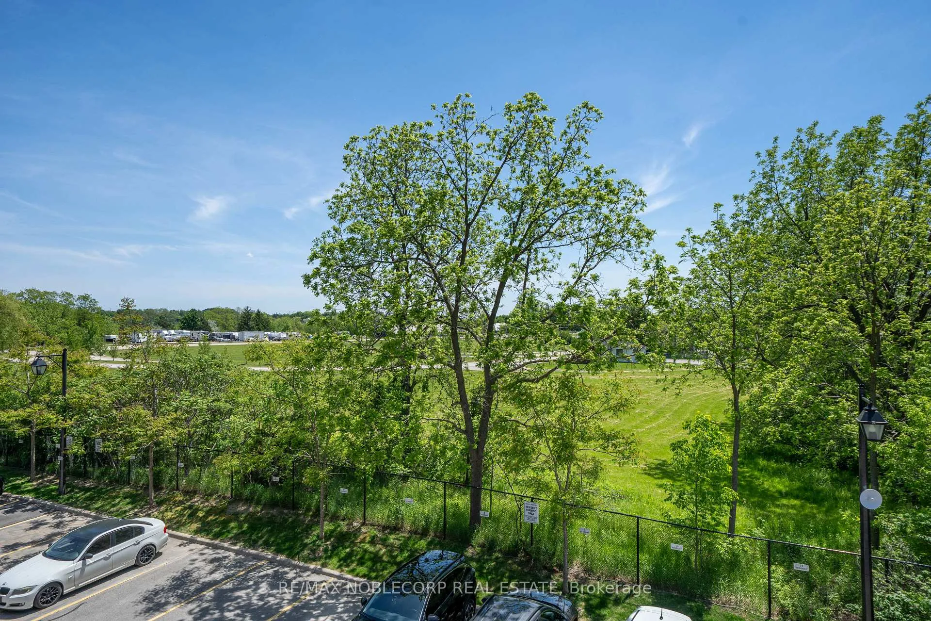Photo 13 of Unit 40, 8167 Kipling Avenue, Vaughan, West Woodbridge — HOMEH