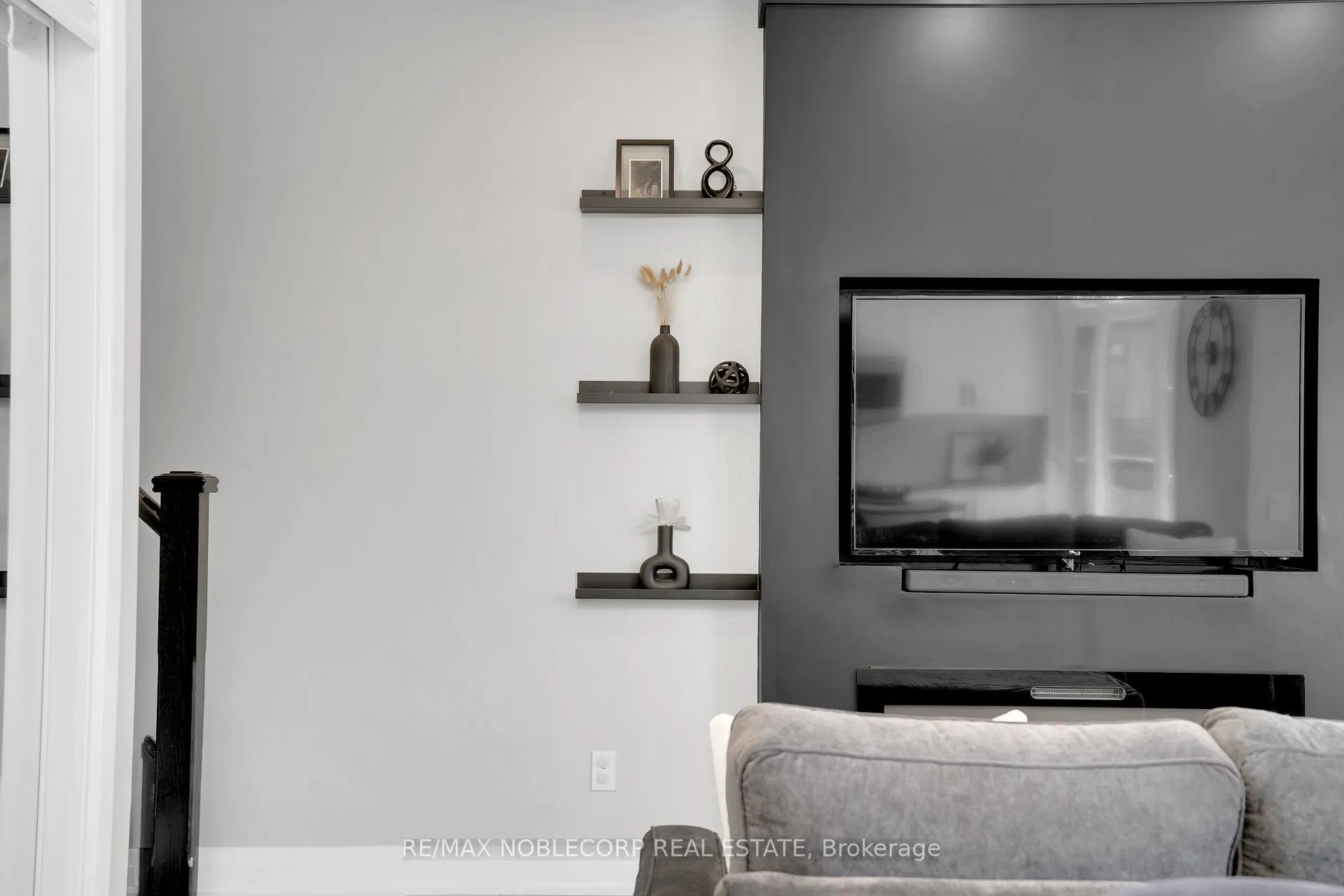 Photo 22 of Unit 40, 8167 Kipling Avenue, Vaughan, West Woodbridge — HOMEH