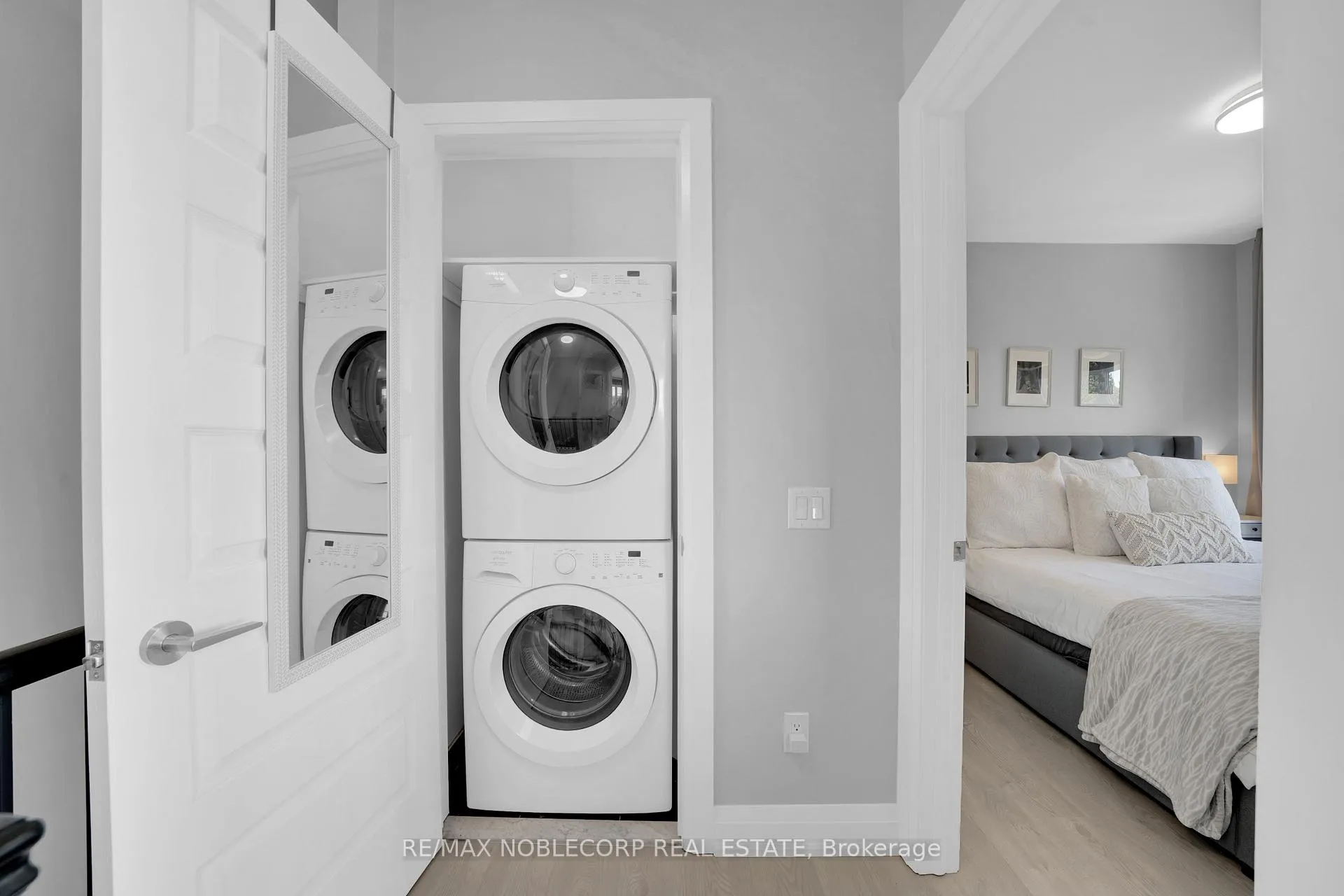 Photo 33 of Unit 40, 8167 Kipling Avenue, Vaughan, West Woodbridge — HOMEH