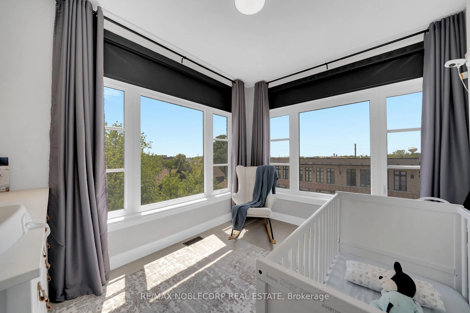 Photo 34 of Unit 40, 8167 Kipling Avenue, Vaughan, West Woodbridge — HOMEH