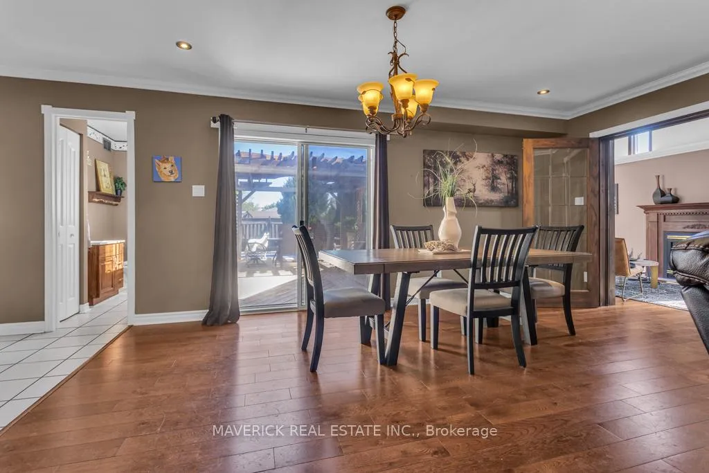 Photo 13 of 6 Bonnie Place, St. Thomas — HOMEH