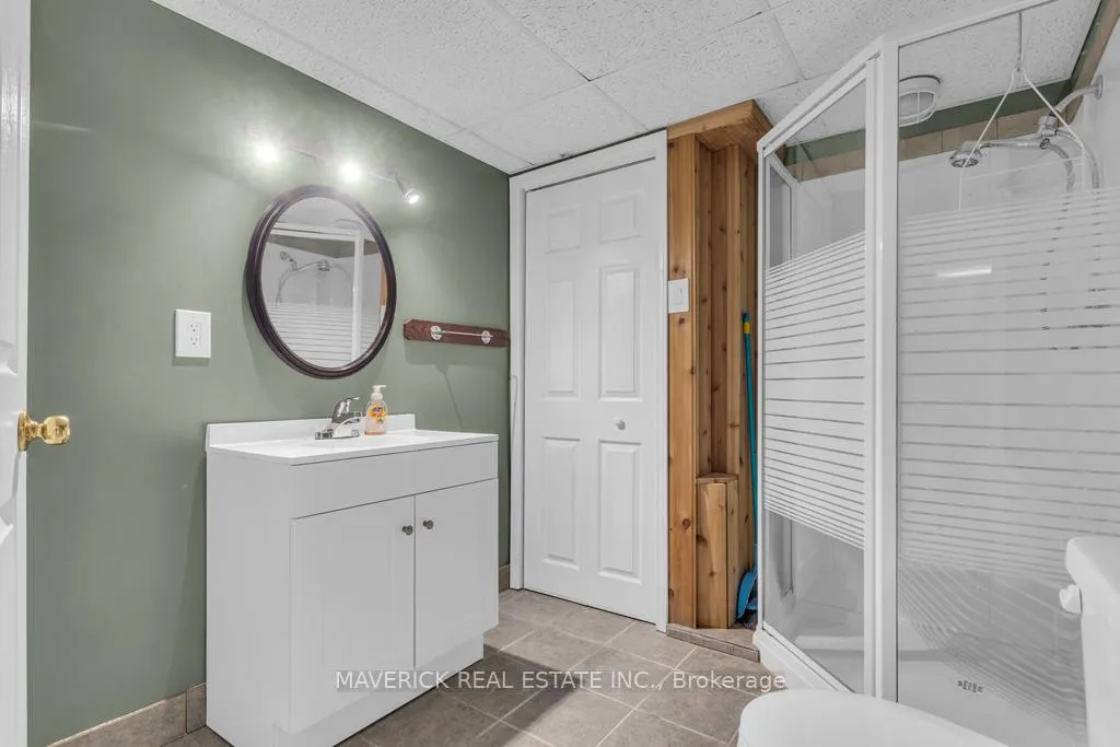Photo 19 of 6 Bonnie Place, St. Thomas — HOMEH