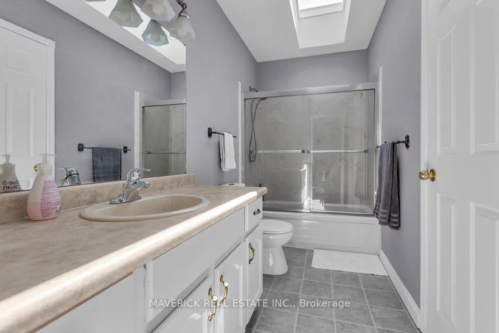 Photo 24 of 6 Bonnie Place, St. Thomas — HOMEH