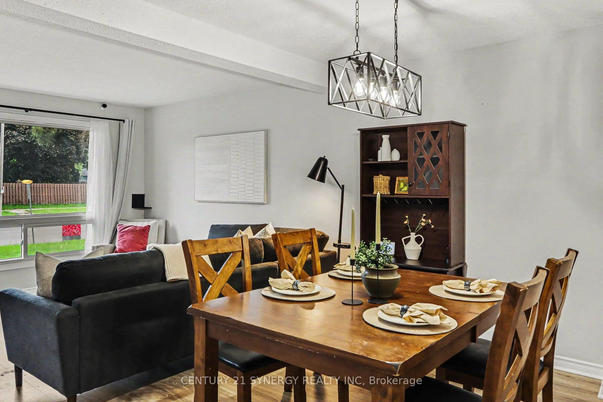 Photo 10 of 220 Millroad Way, Ottawa, Chatelaine Village — HOMEH
