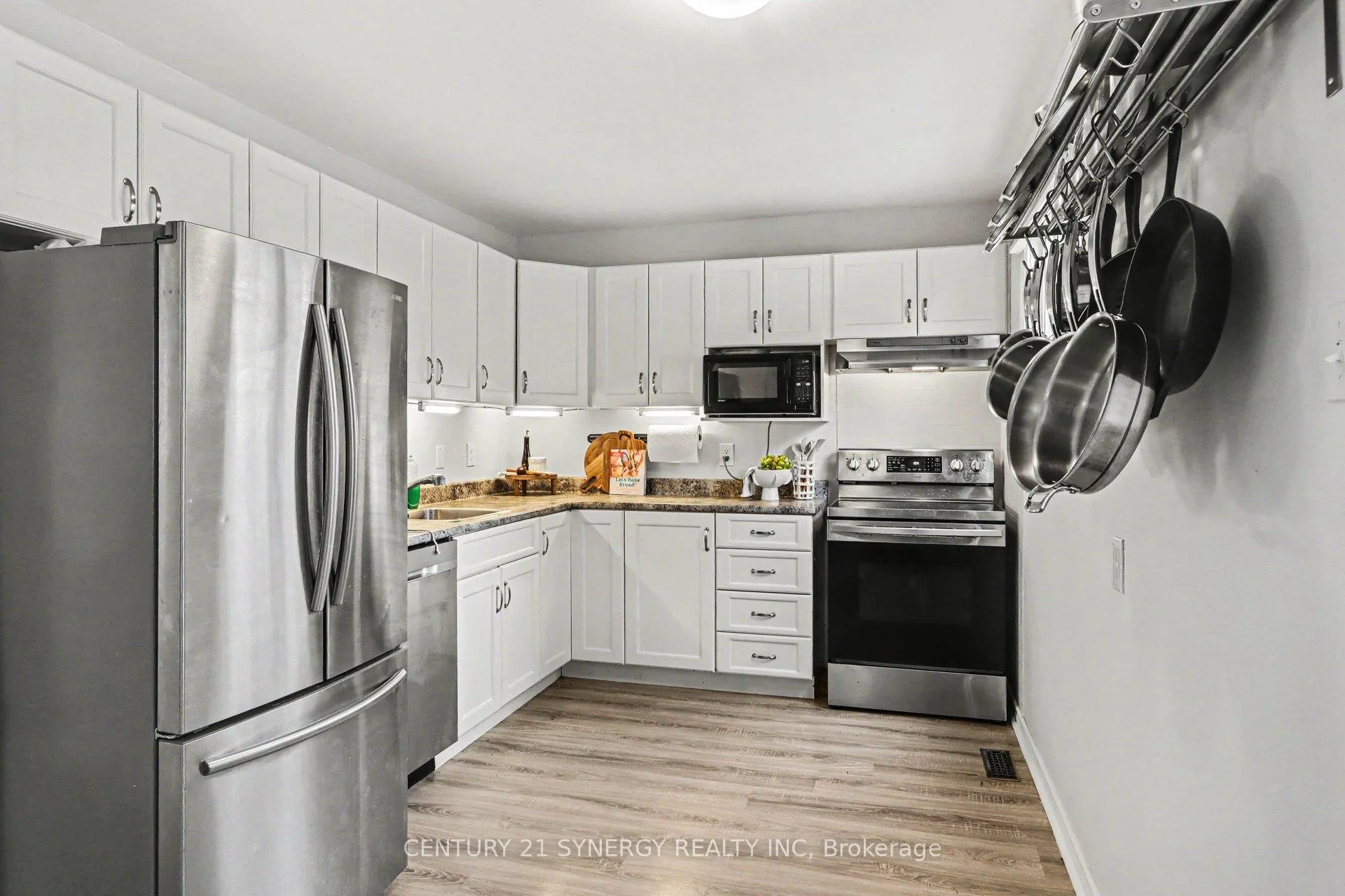 Photo 13 of 220 Millroad Way, Ottawa, Chatelaine Village — HOMEH
