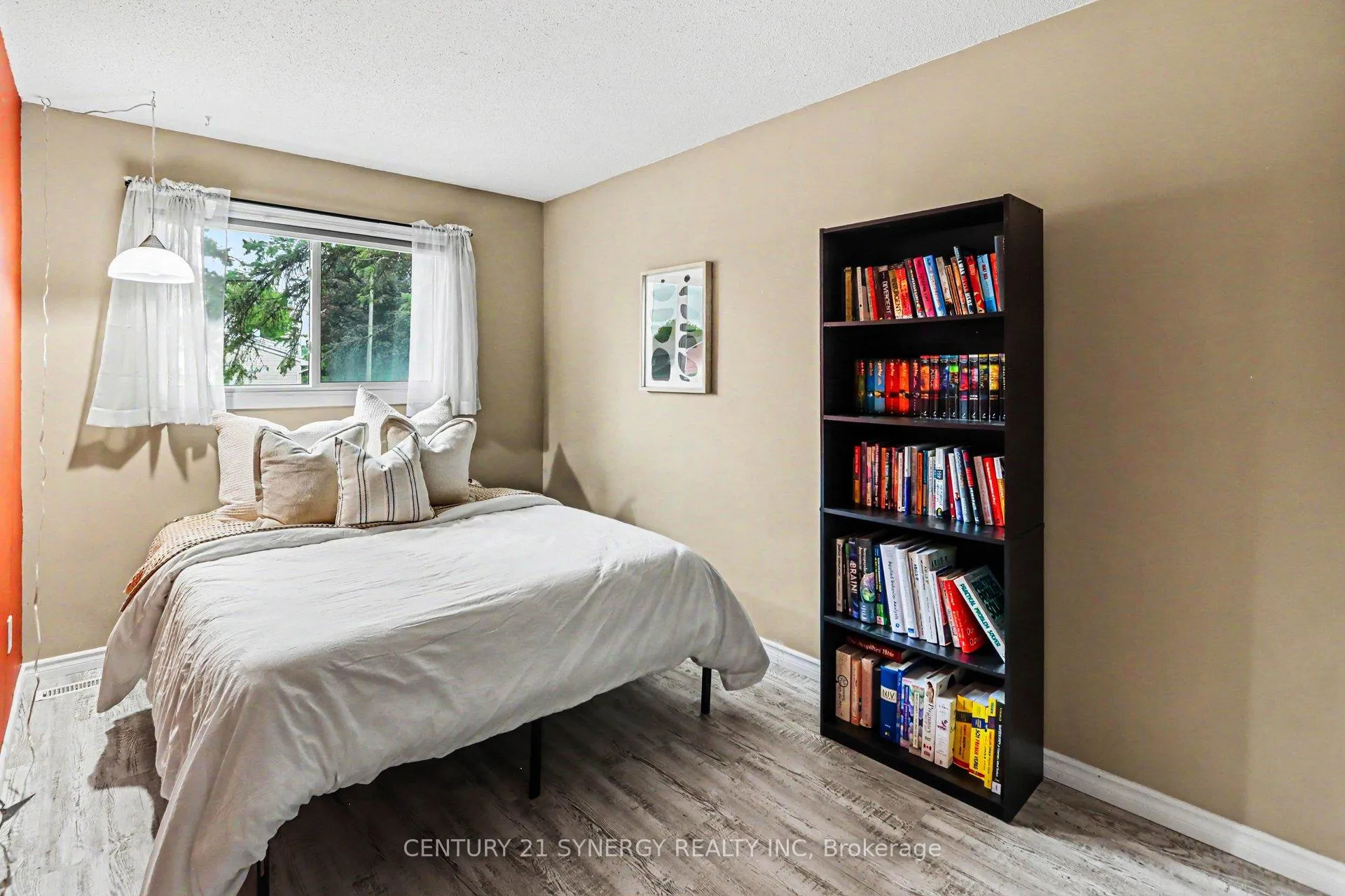 Photo 22 of 220 Millroad Way, Ottawa, Chatelaine Village — HOMEH