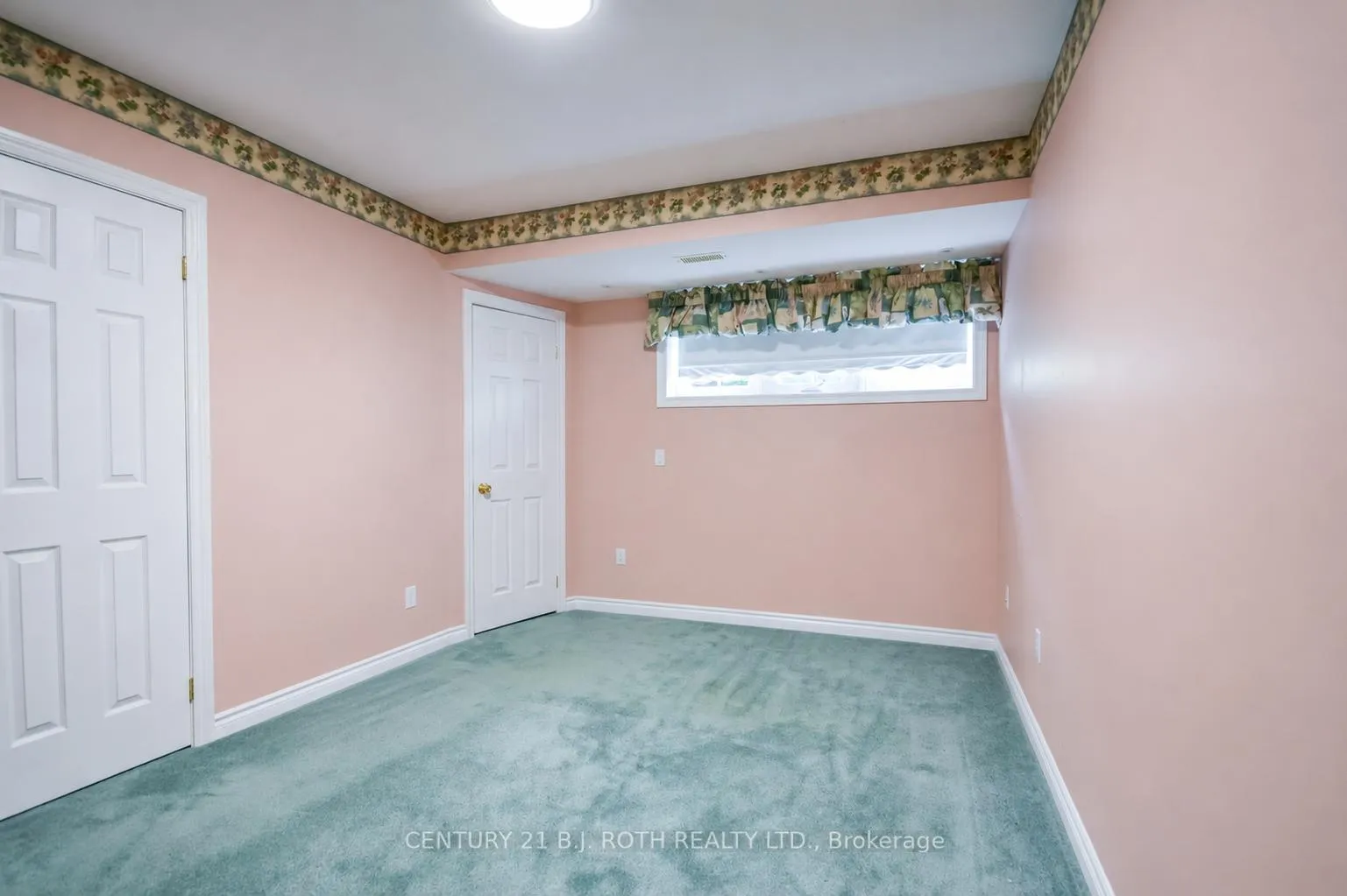 Photo 31 of 112 Silver Birch Avenue, Wasaga Beach — HOMEH