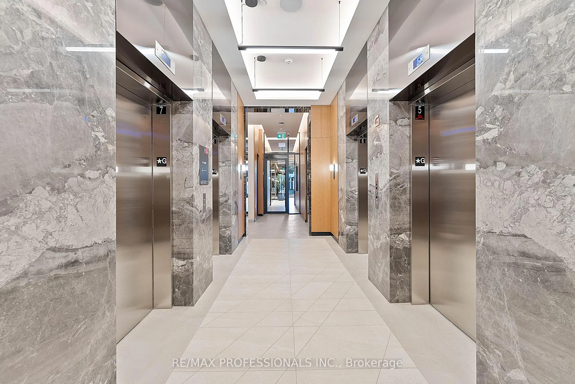 Photo 8 of Unit 2002, 60 Central Park Roadway, Etobicoke, Islington-City Centre West — HOMEH
