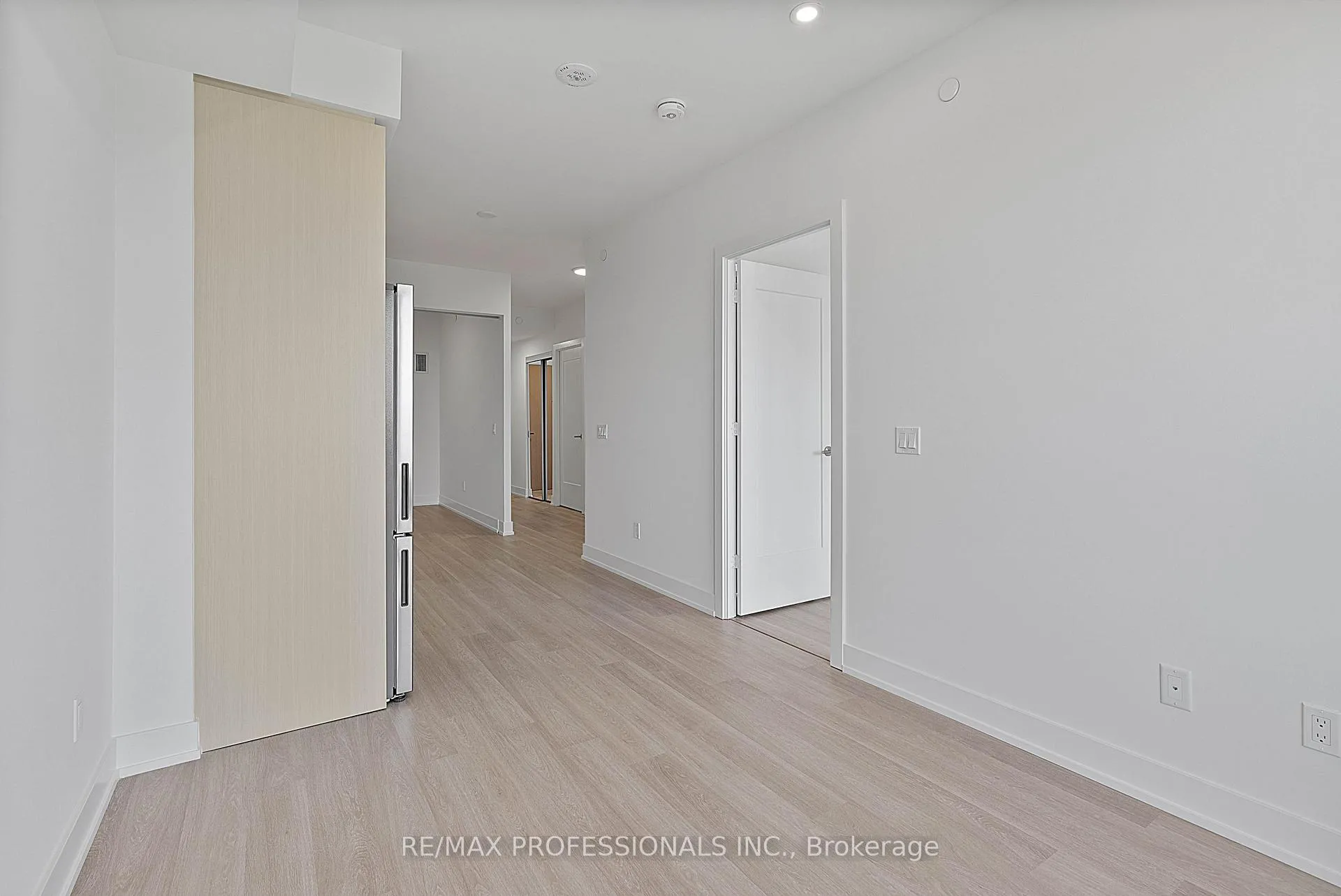Photo 20 of Unit 2002, 60 Central Park Roadway, Etobicoke, Islington-City Centre West — HOMEH