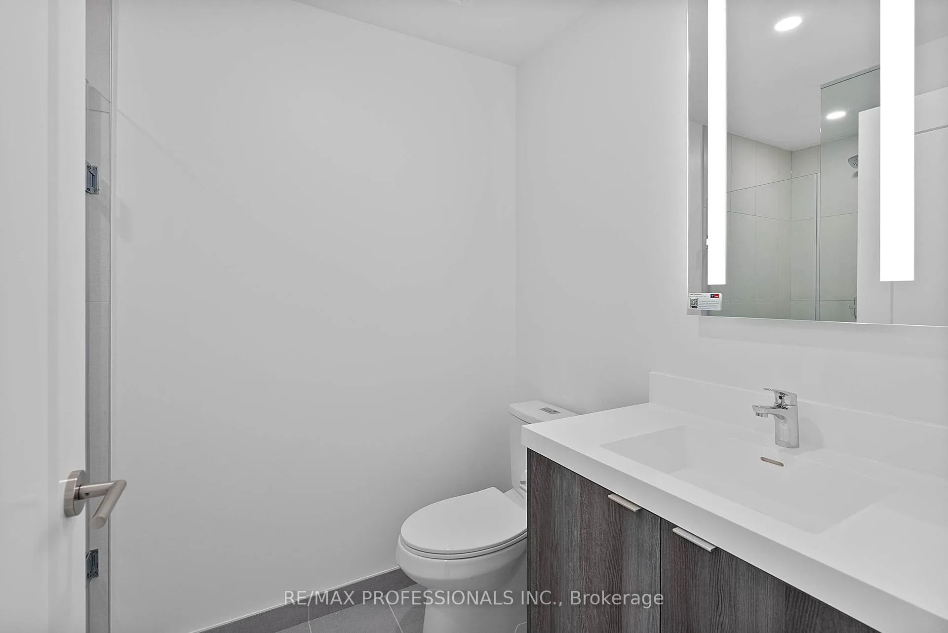 Photo 28 of Unit 2002, 60 Central Park Roadway, Etobicoke, Islington-City Centre West — HOMEH