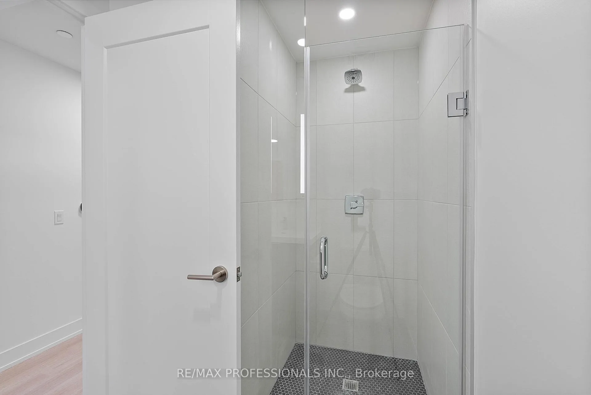 Photo 29 of Unit 2002, 60 Central Park Roadway, Etobicoke, Islington-City Centre West — HOMEH