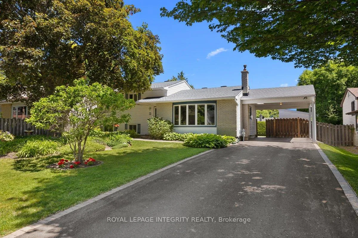 Photo 1 of 30 Biscayne Crescent, Ottawa, Borden Farm/Stewart Farm/Carleton Heights/Parkwood Hills — HOMEH