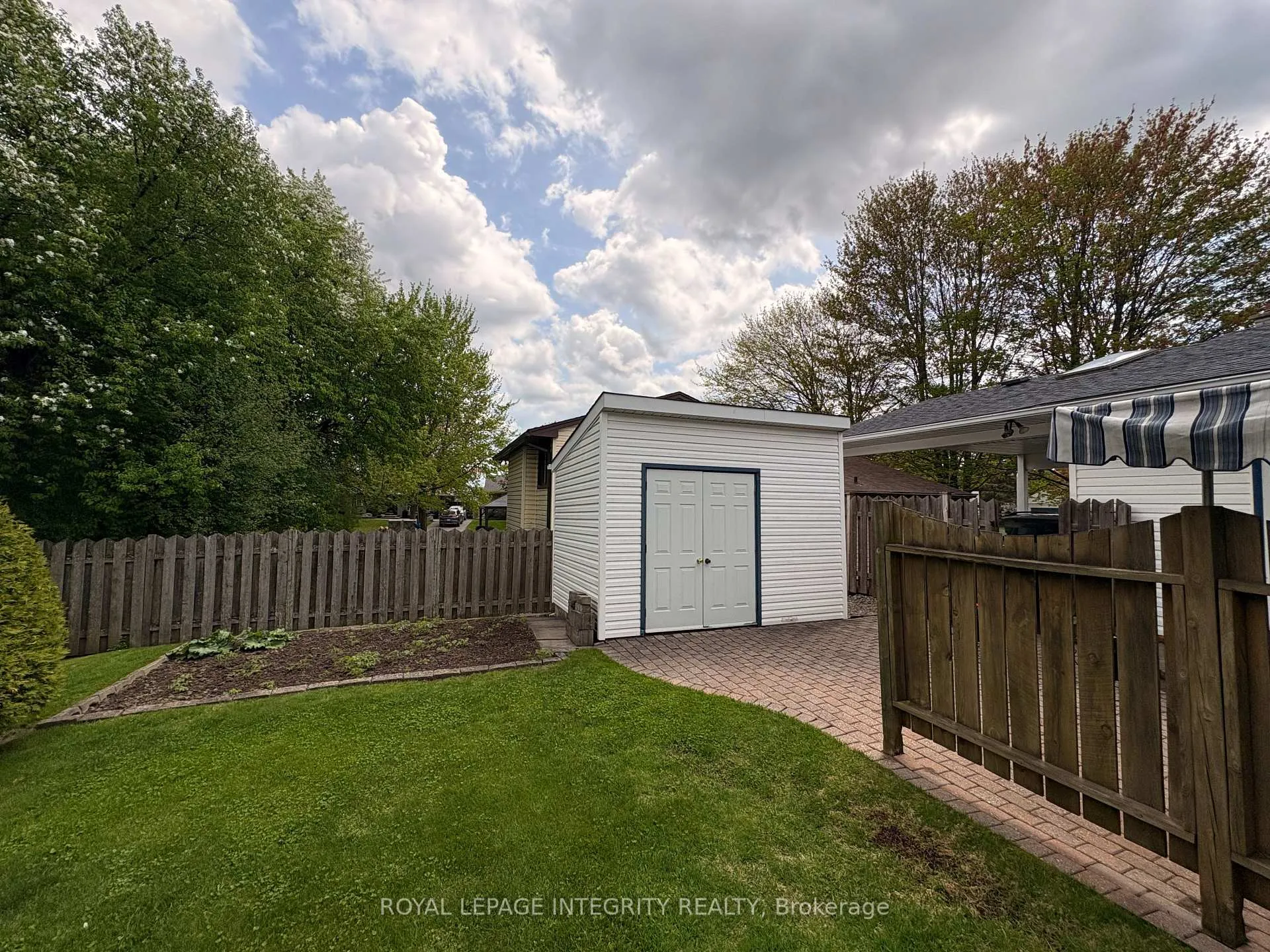 Photo 30 of 30 Biscayne Crescent, Ottawa, Borden Farm/Stewart Farm/Carleton Heights/Parkwood Hills — HOMEH