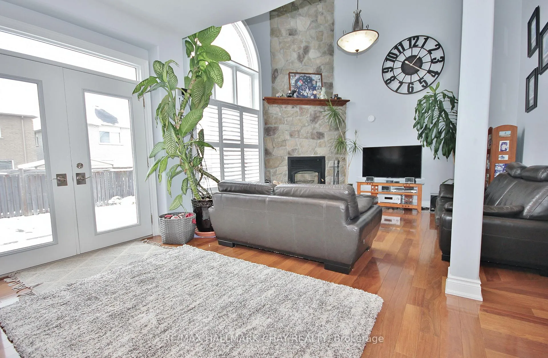 Photo 13 of 1185 Mitchell Court, Innisfil, Alcona — HOMEH