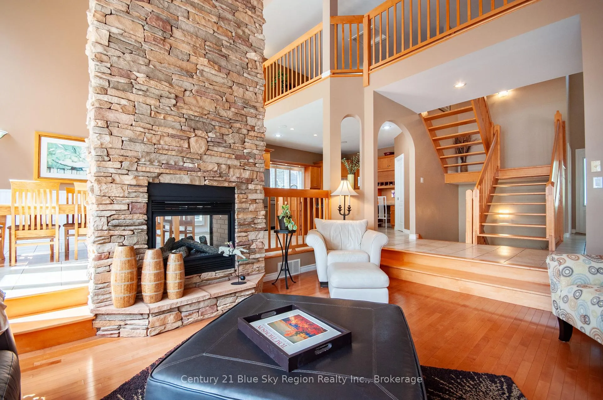 Photo 10 of 65 Marine Drive, Callander — HOMEH