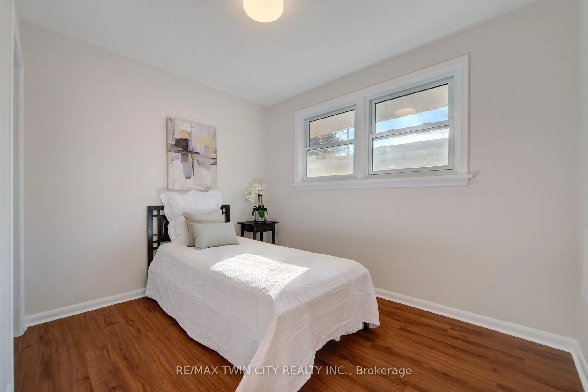 Photo 21 of 68 Kingslea Drive, Hamilton, Huntington — HOMEH