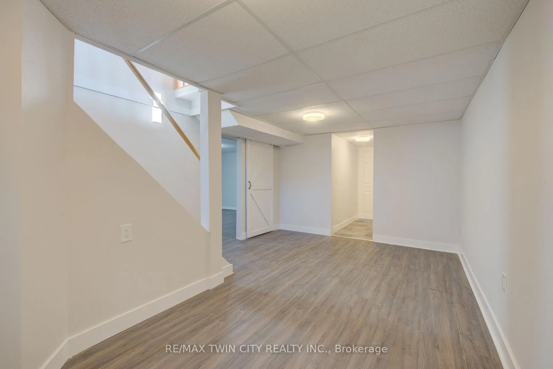 Photo 27 of 68 Kingslea Drive, Hamilton, Huntington — HOMEH