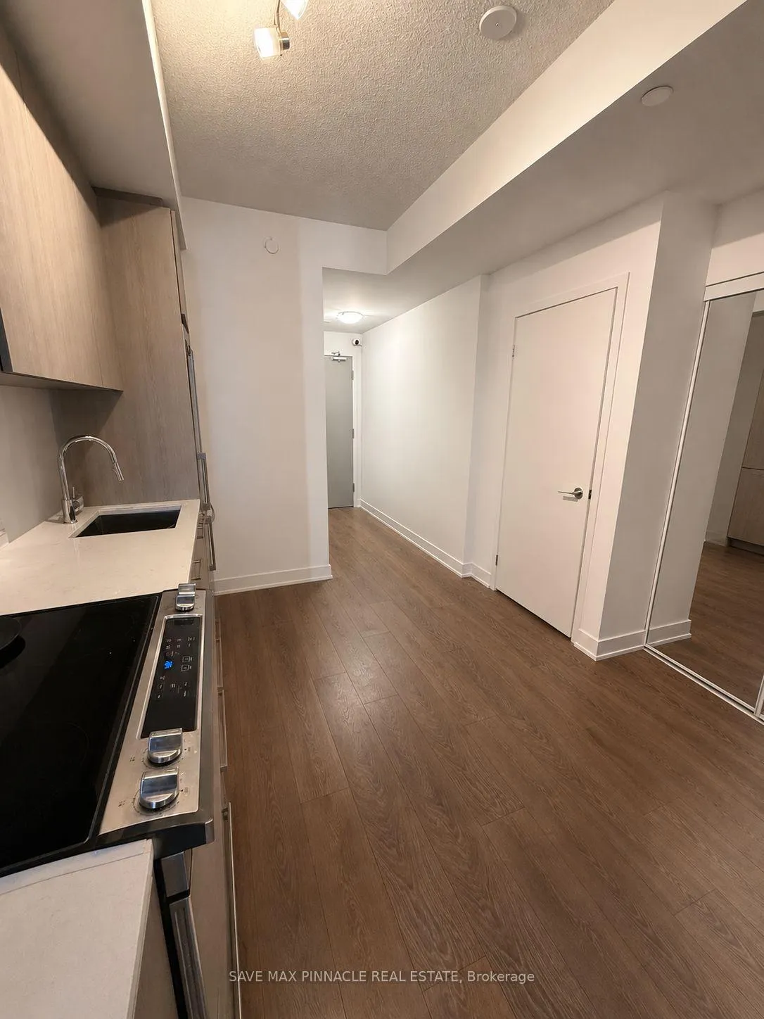 Photo 6 of Unit 405, 260 Malta Avenue, Brampton, Fletcher's Creek South — HOMEH
