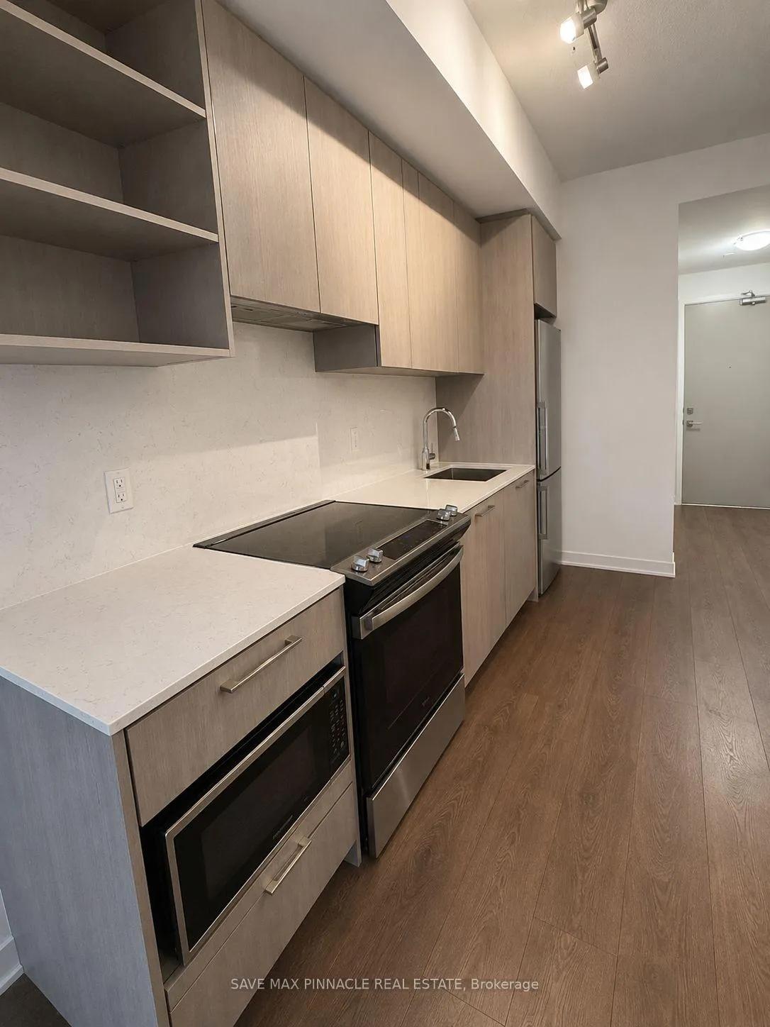 Photo 7 of Unit 405, 260 Malta Avenue, Brampton, Fletcher's Creek South — HOMEH