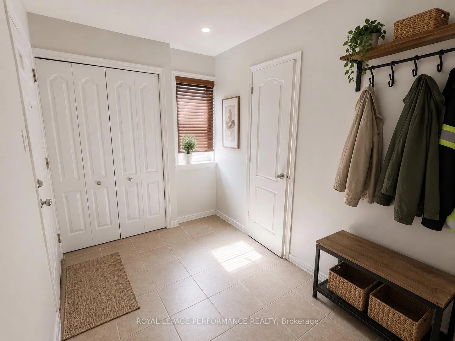 Photo 10 of Unit 33, 59 Strathaven Private, Ottawa, Cyrville — HOMEH