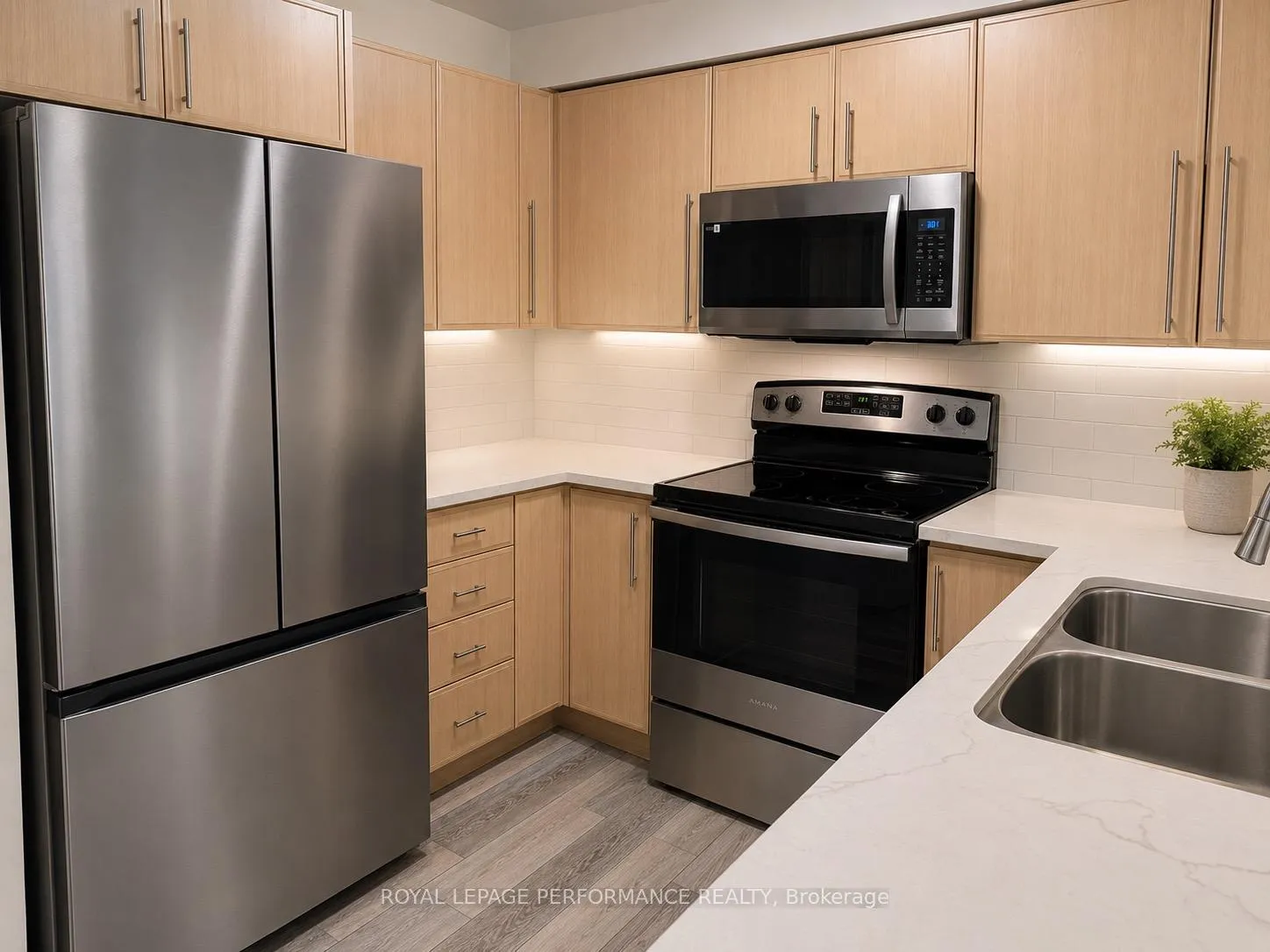 Photo 3 of Unit 33, 59 Strathaven Private, Ottawa, Cyrville — HOMEH