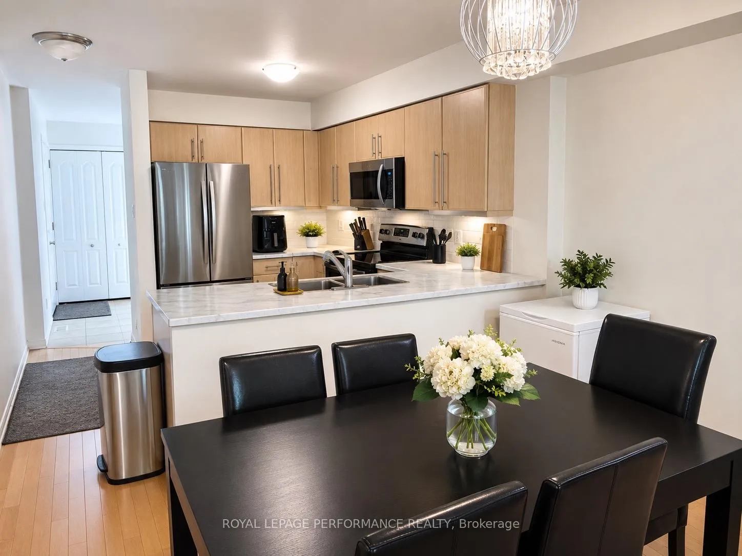 Photo 12 of Unit 33, 59 Strathaven Private, Ottawa, Cyrville — HOMEH