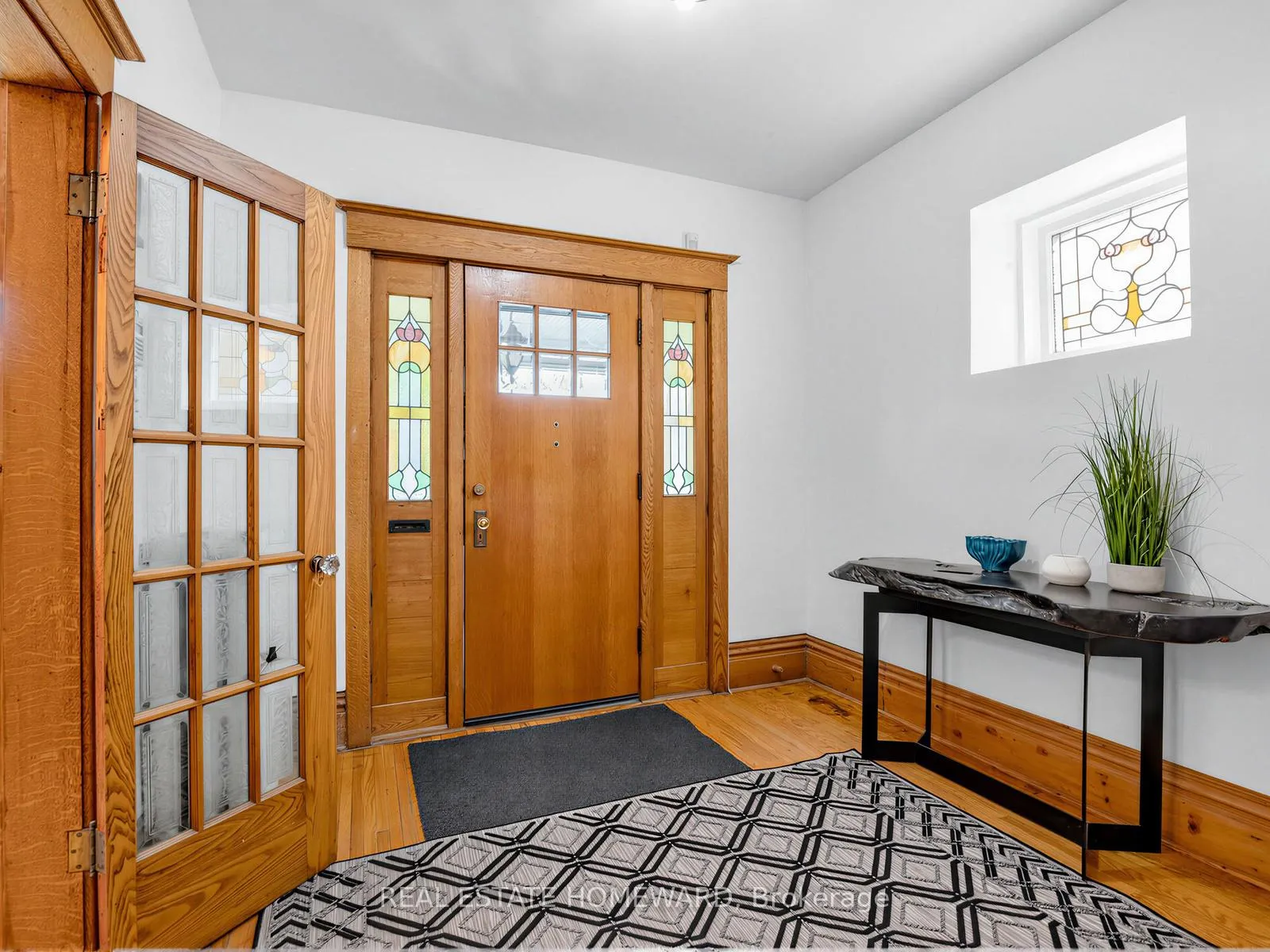 Photo 3 of 46 Westmount Avenue, Toronto, Corso Italia-Davenport — HOMEH