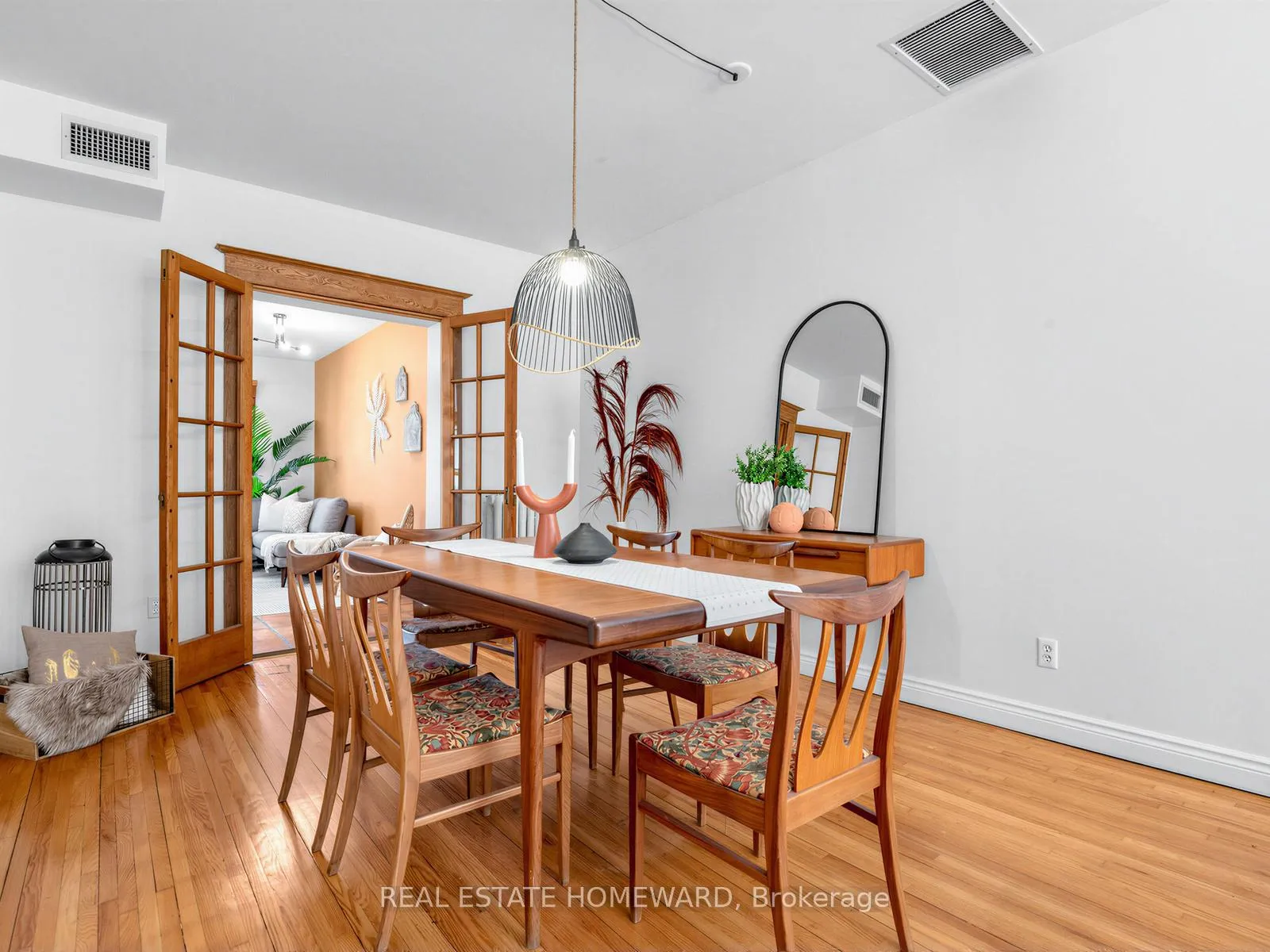 Photo 9 of 46 Westmount Avenue, Toronto, Corso Italia-Davenport — HOMEH