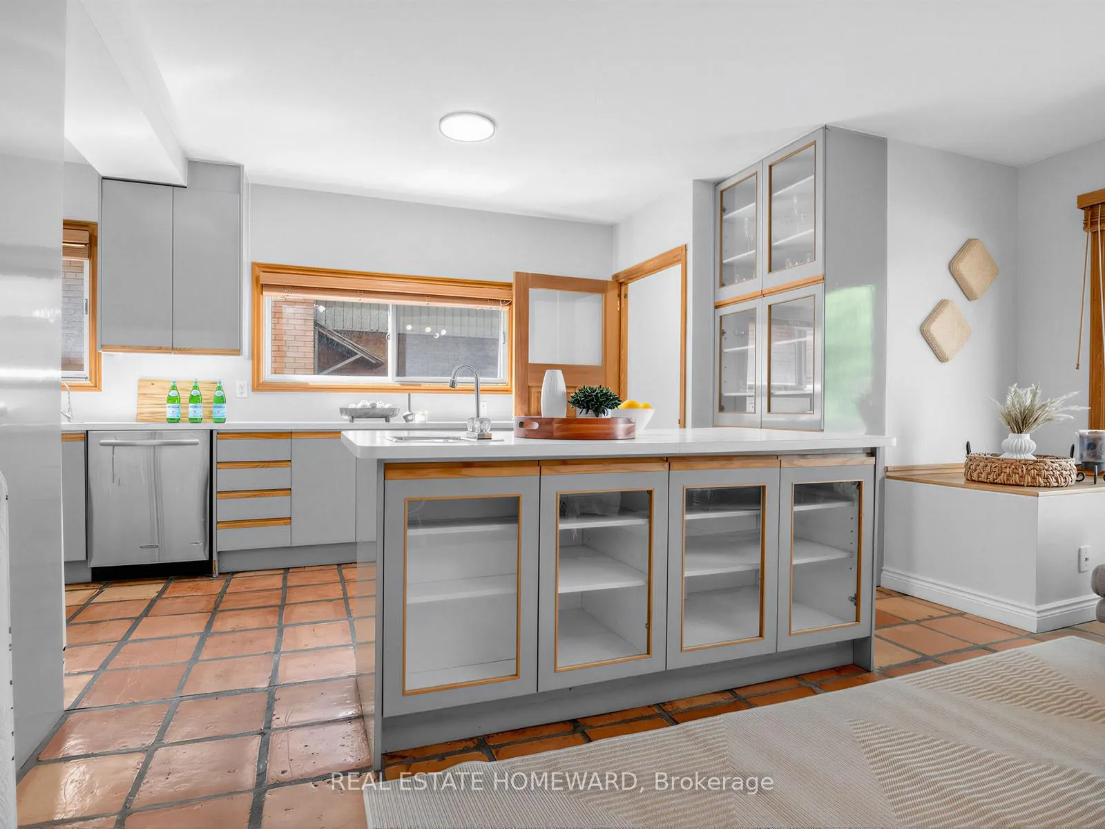 Photo 15 of 46 Westmount Avenue, Toronto, Corso Italia-Davenport — HOMEH