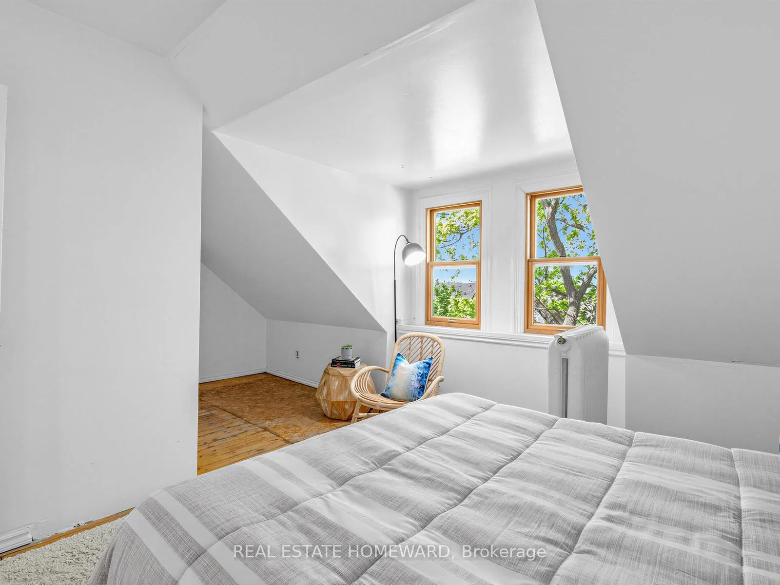 Photo 31 of 46 Westmount Avenue, Toronto, Corso Italia-Davenport — HOMEH