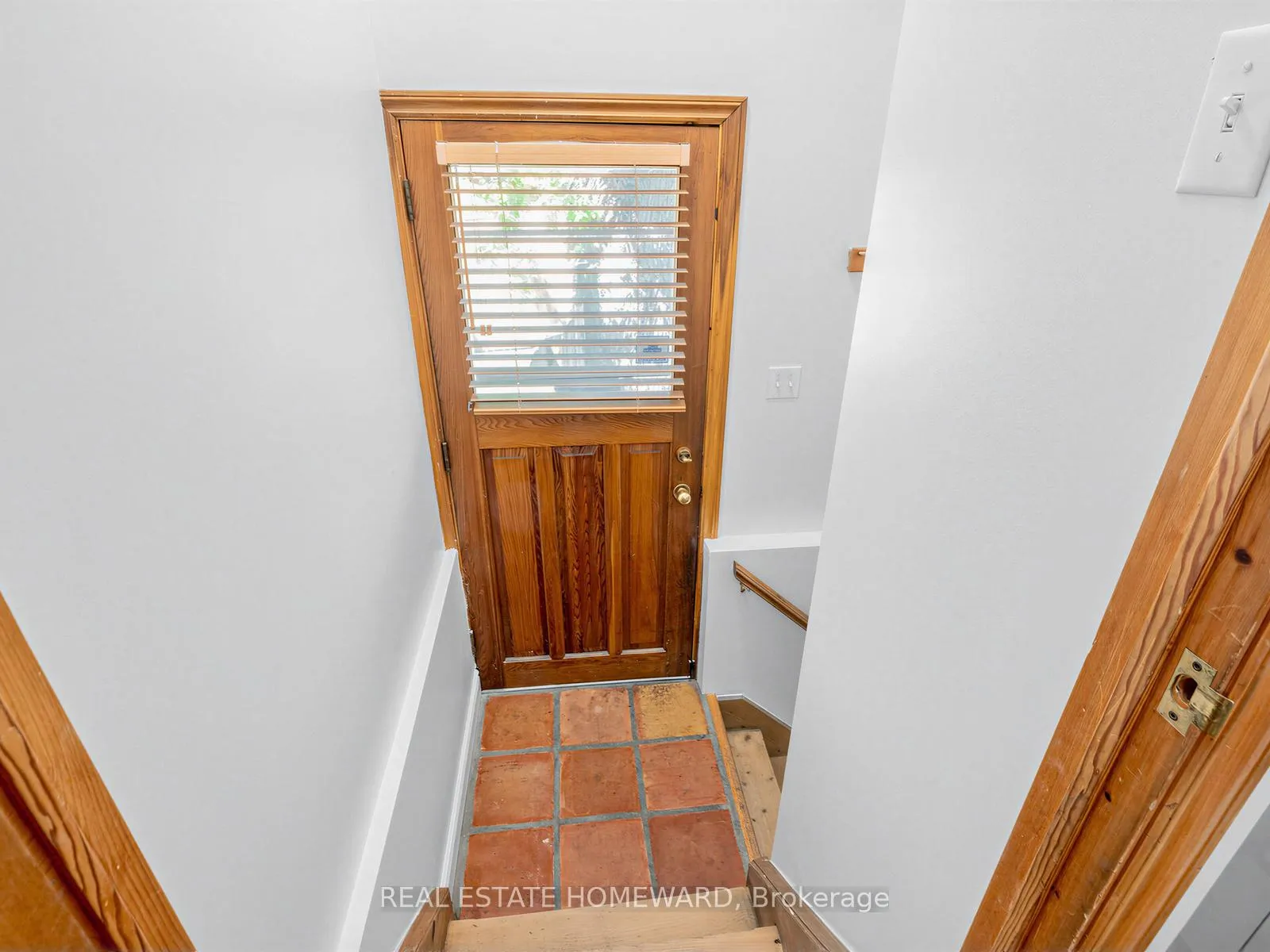 Photo 35 of 46 Westmount Avenue, Toronto, Corso Italia-Davenport — HOMEH
