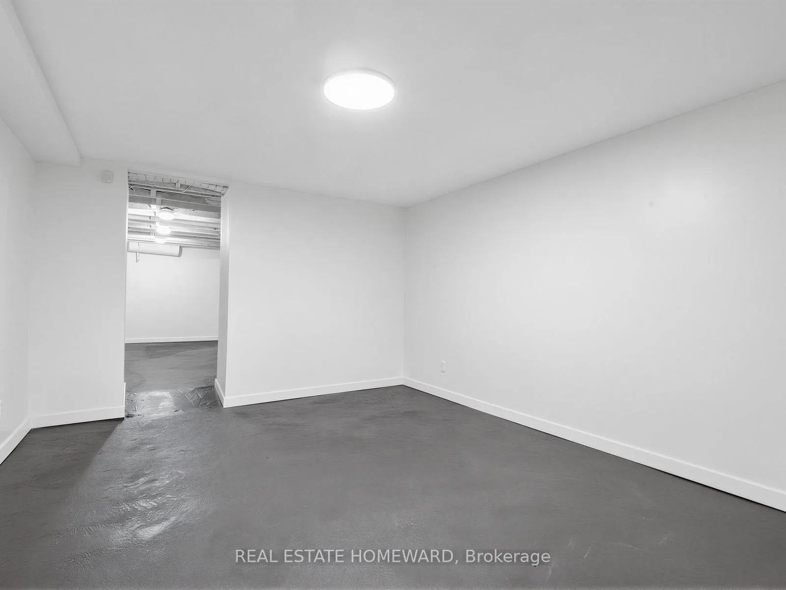 Photo 36 of 46 Westmount Avenue, Toronto, Corso Italia-Davenport — HOMEH