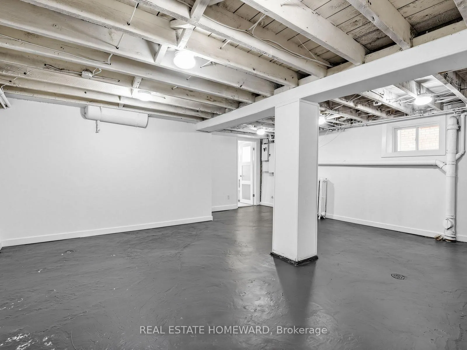 Photo 37 of 46 Westmount Avenue, Toronto, Corso Italia-Davenport — HOMEH
