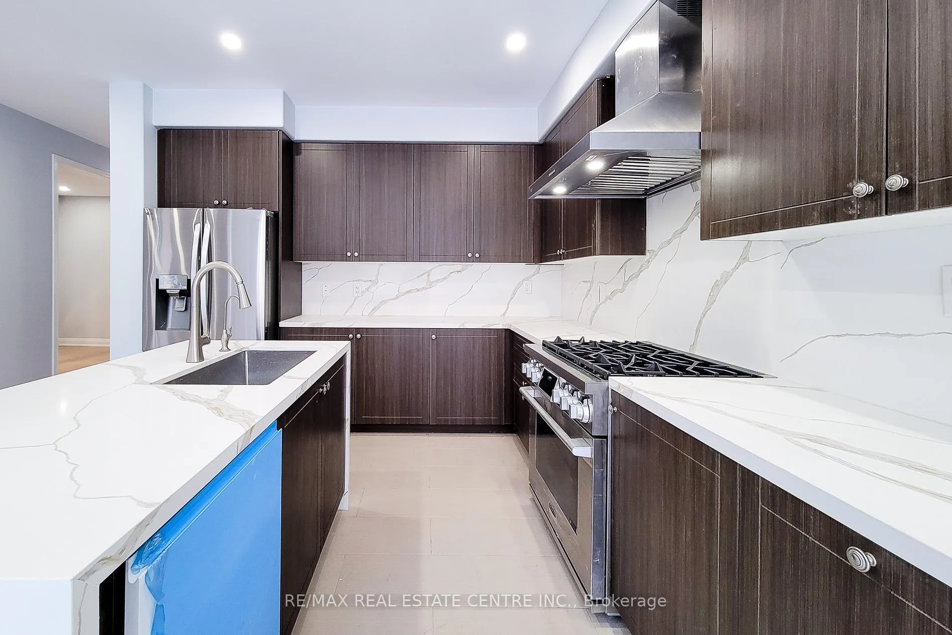 Photo 11 of 80 Larry Crescent, Haldimand — HOMEH