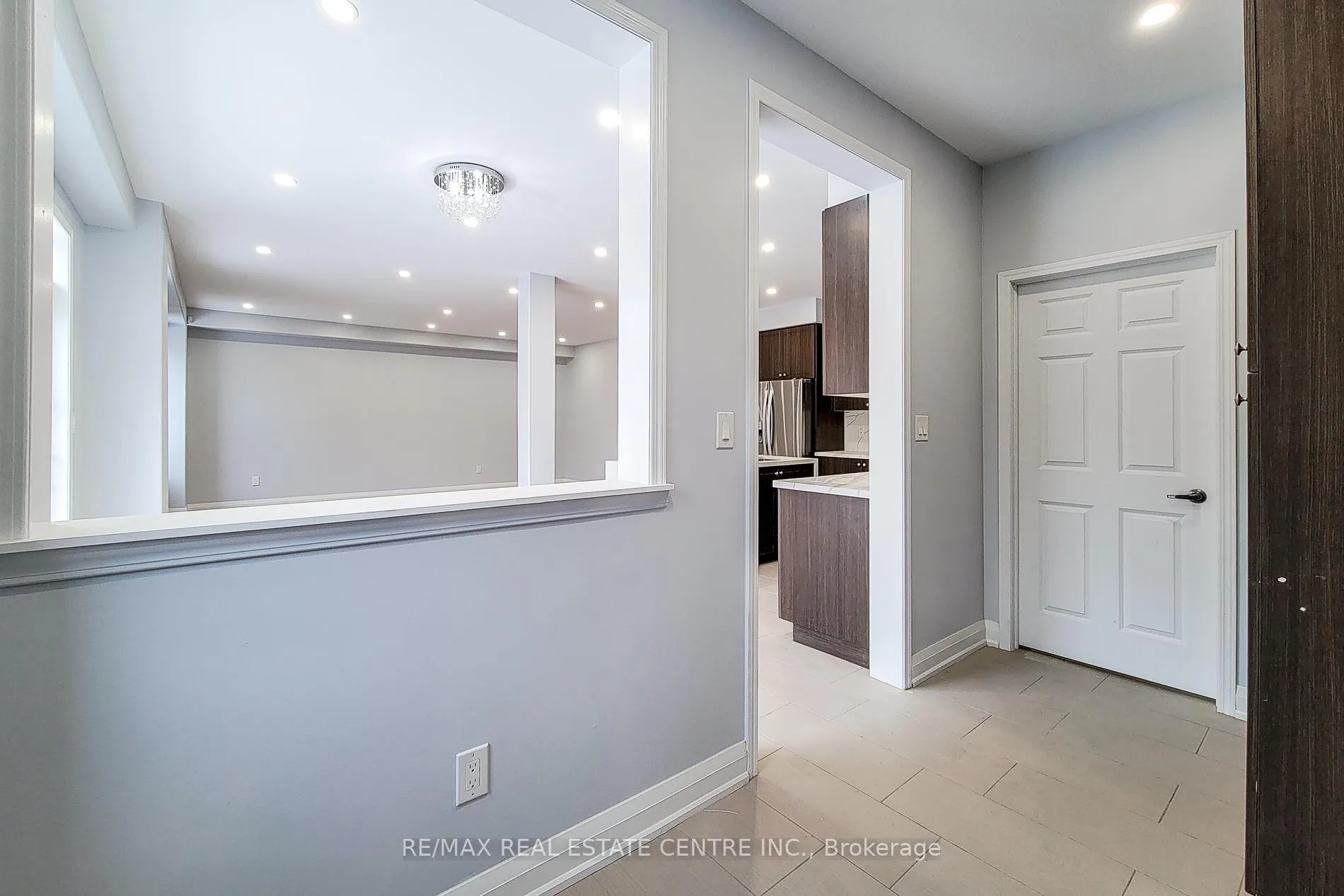 Photo 19 of 80 Larry Crescent, Haldimand — HOMEH