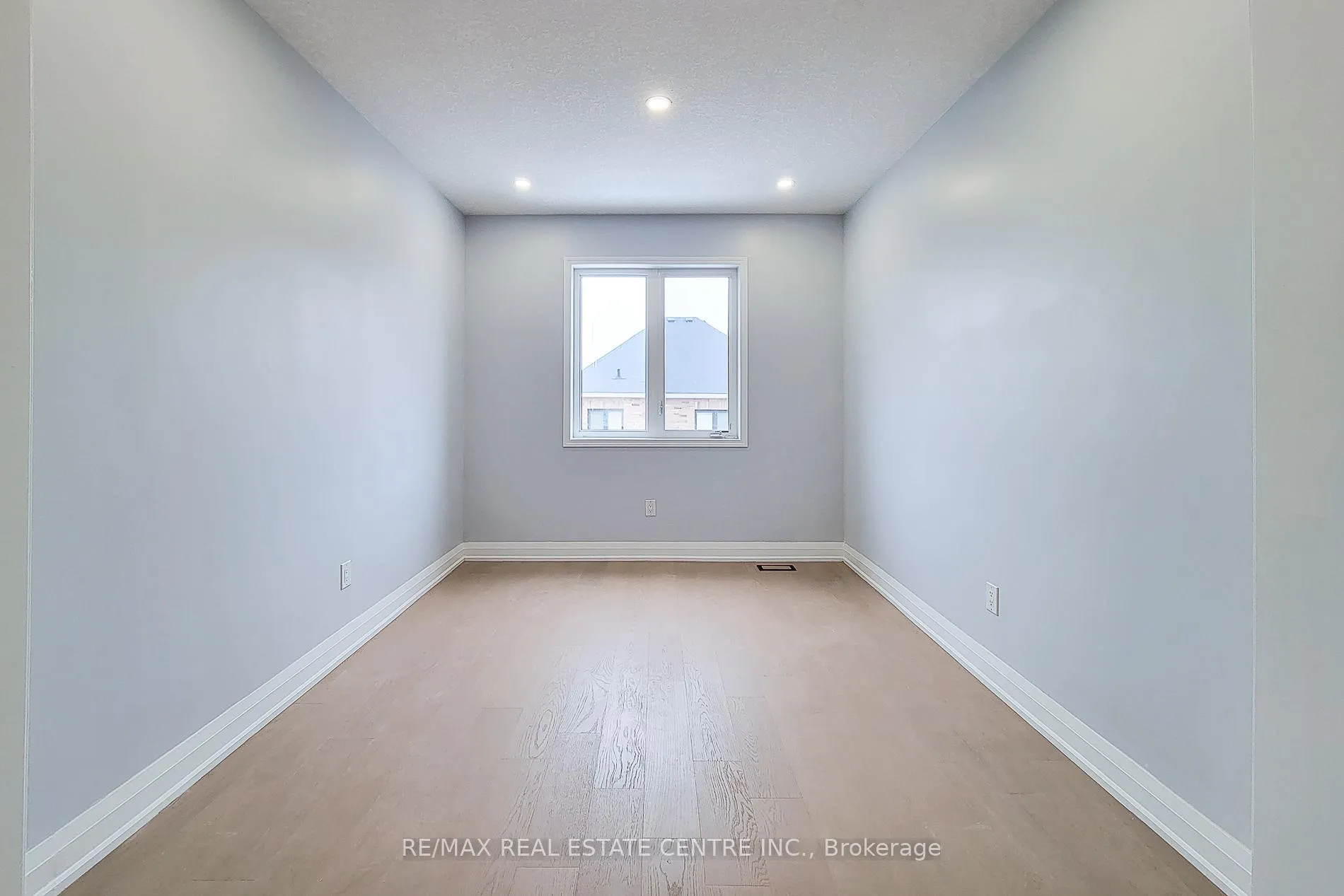 Photo 37 of 80 Larry Crescent, Haldimand — HOMEH
