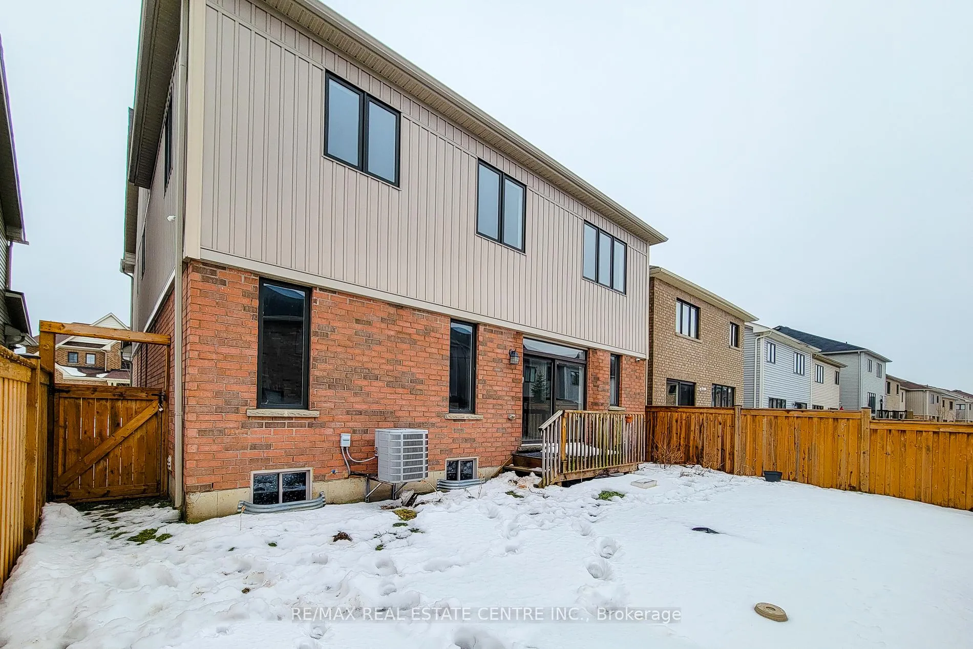 Photo 44 of 80 Larry Crescent, Haldimand — HOMEH