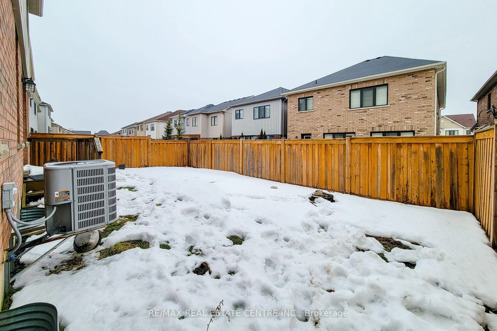 Photo 45 of 80 Larry Crescent, Haldimand — HOMEH