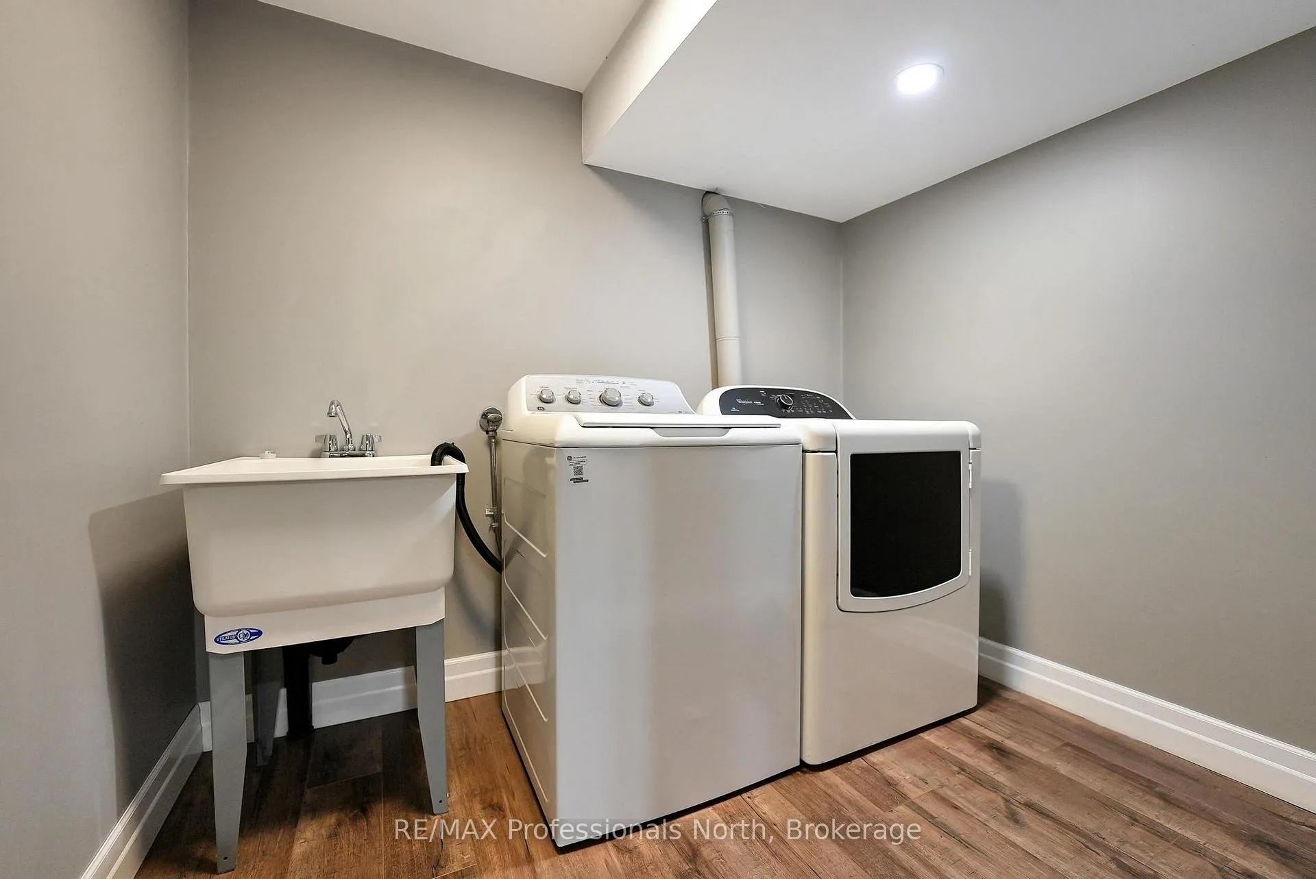 Photo 23 of 162 Hillside Drive, Kawartha Lakes, Somerville — HOMEH