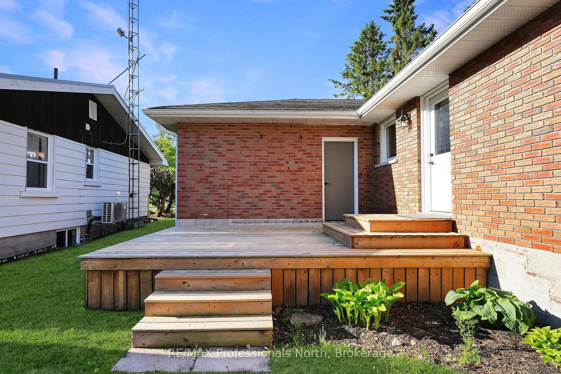 Photo 30 of 162 Hillside Drive, Kawartha Lakes, Somerville — HOMEH