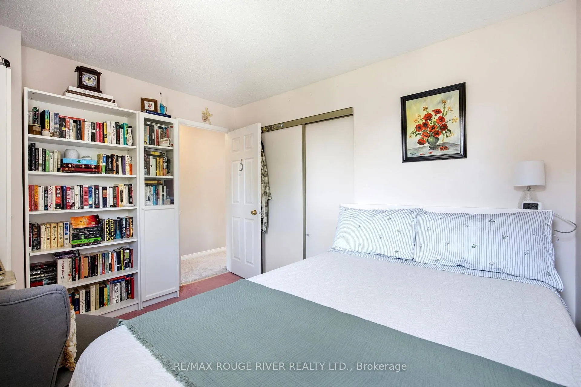 Photo 20 of 25 Cobblestone Drive, Whitby, Pringle Creek — HOMEH