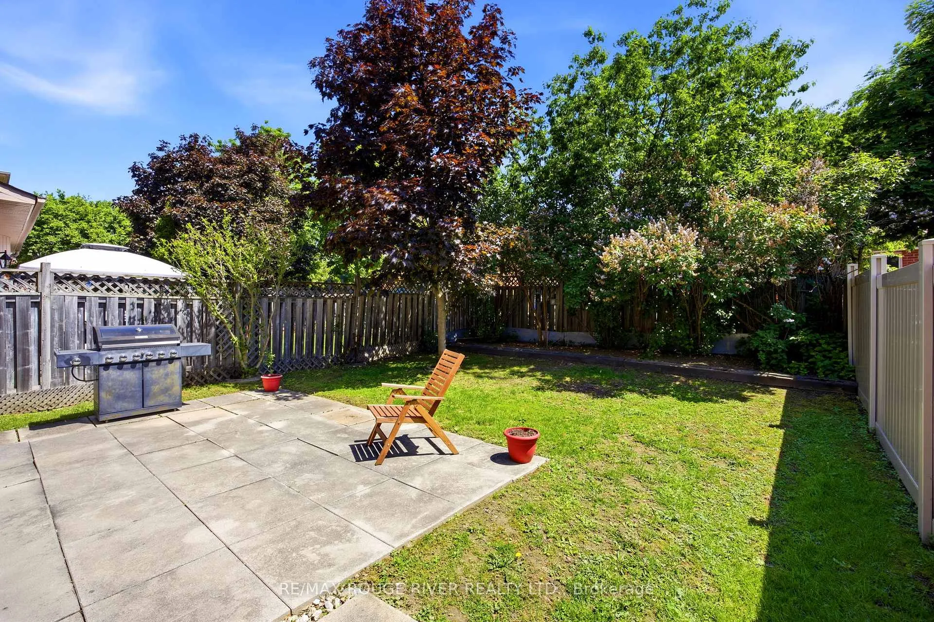 Photo 24 of 25 Cobblestone Drive, Whitby, Pringle Creek — HOMEH