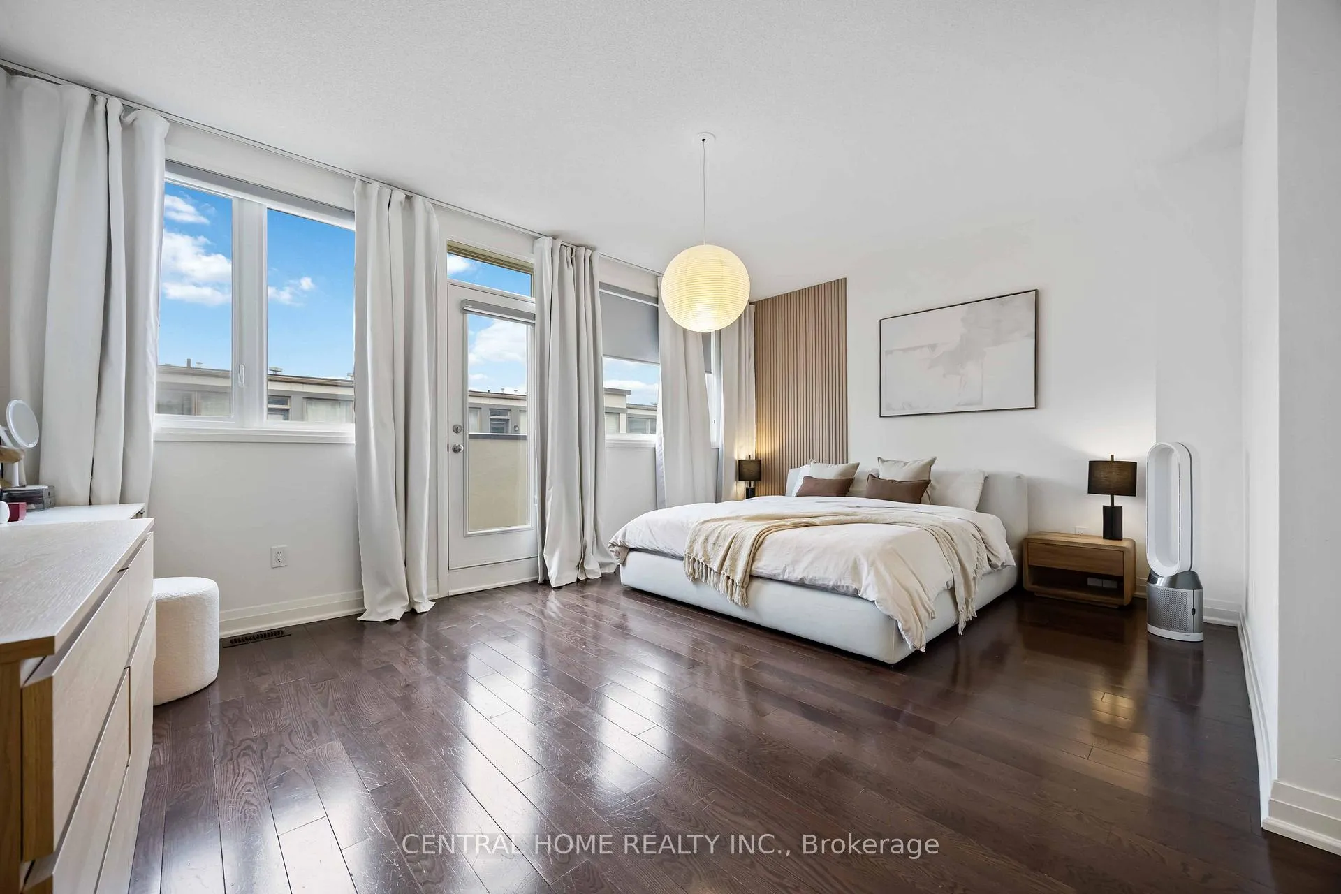 Photo 20 of 20 William Saville Street, Markham, Unionville — HOMEH