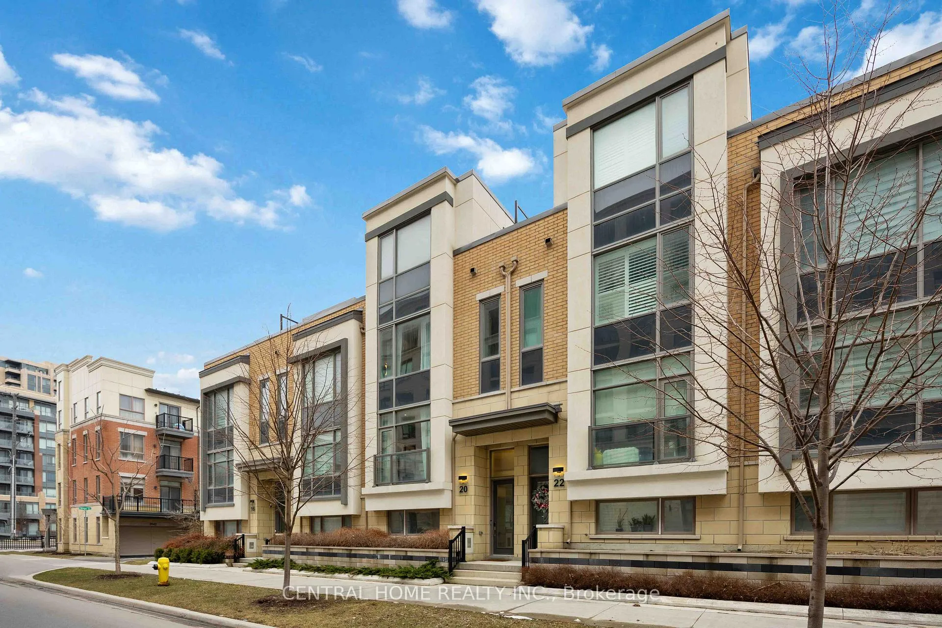 Photo 26 of 20 William Saville Street, Markham, Unionville — HOMEH