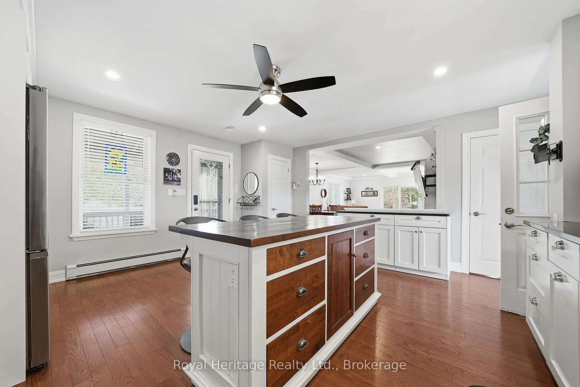 Photo 10 of 232 Farnham Road, Belleville, Thurlow Ward — HOMEH