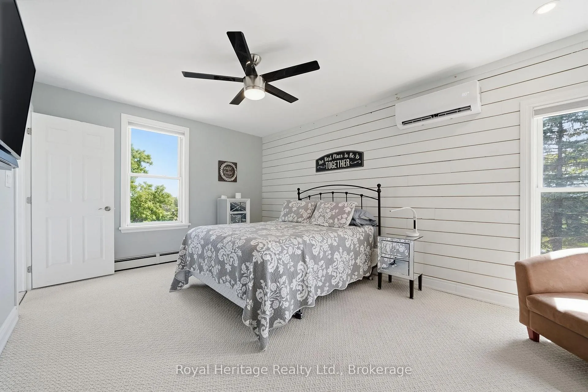 Photo 22 of 232 Farnham Road, Belleville, Thurlow Ward — HOMEH