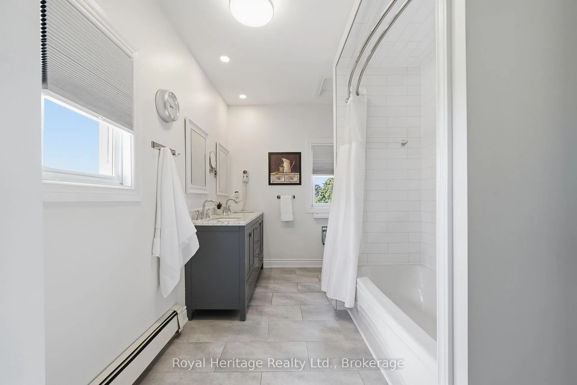 Photo 32 of 232 Farnham Road, Belleville, Thurlow Ward — HOMEH